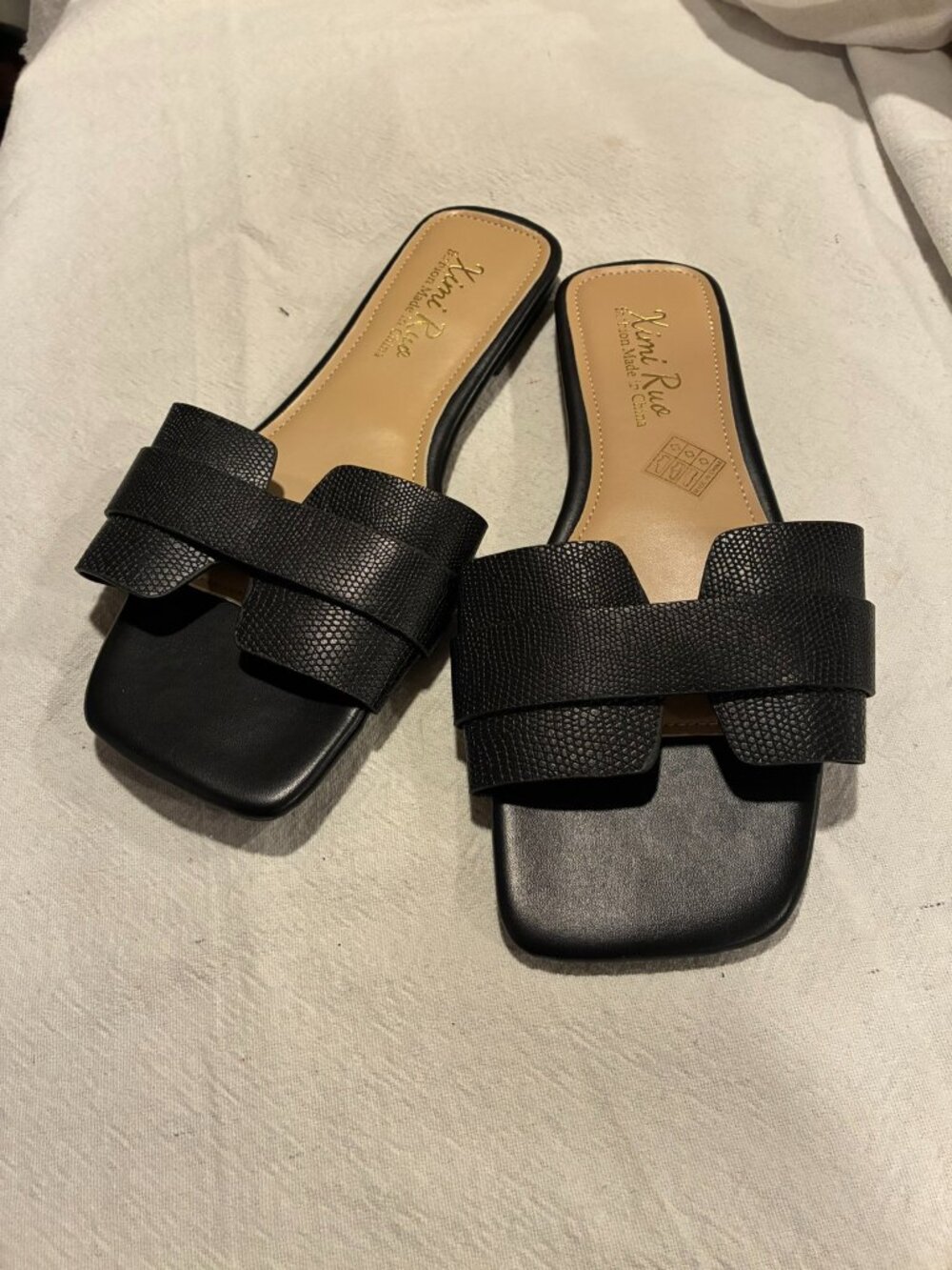 Ximi Ruo Black Square Toe Slide Sandals Size 41 H-Strap Textured Flat Mule